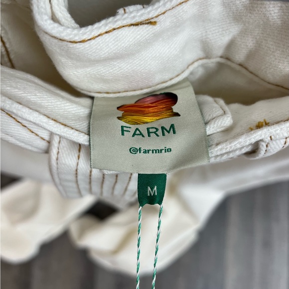 Farm Rio Women's Belted Wide-Leg Twill Pants - Picture 6 of 6